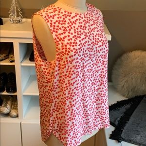 Equipment 100% silk sleeveless top with 💕design